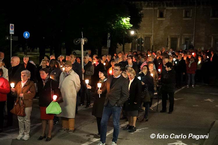 RosarioMadonna Fatima 012