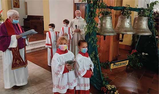 villanoce benedizione nuove campane