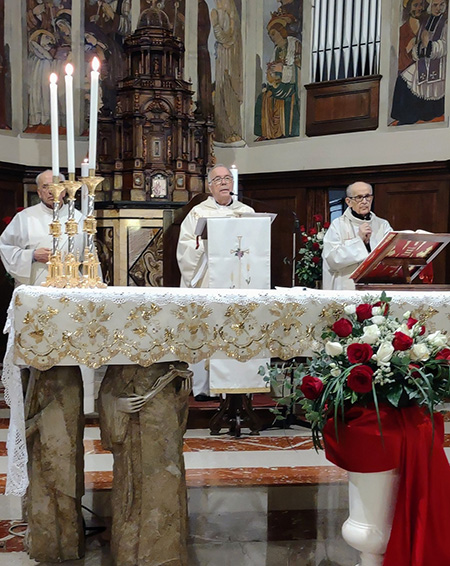 santa rita messa con mons. Chiesa