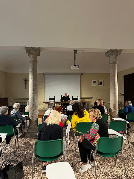 Foto 1 incontro Don Celso Cristine giubileo