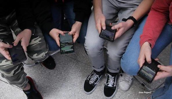 Ragazzi e Social Network 06