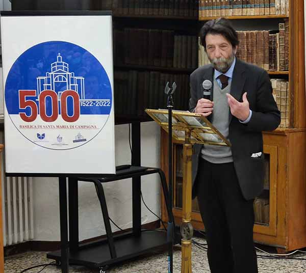 Massimo Cacciari copia
