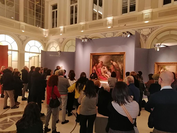 Affollata la visita guidata con Laura Bonfanti nellultimo giorno di mostra