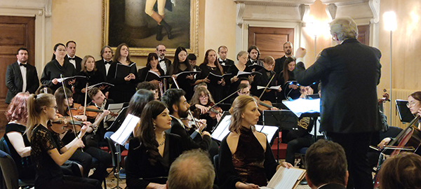La 15Orchesta con il maestro Marco Beretta
