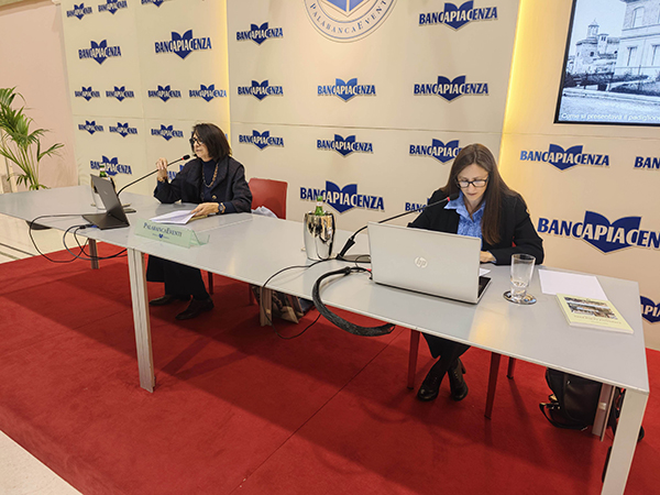 Valeria Poli ed Elena Montanari