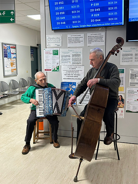 La musica entra in ospedale: dal 15 al 22 torna «Note di Natale»