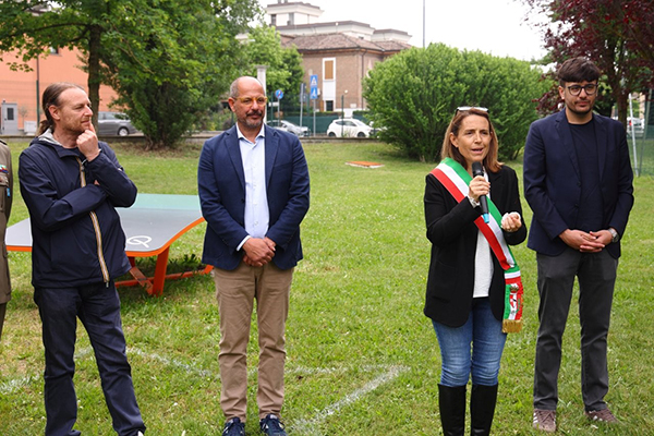 Calcetto, teqball e ping-pong, veste rinnovata per il giardino «don Corbelletta»