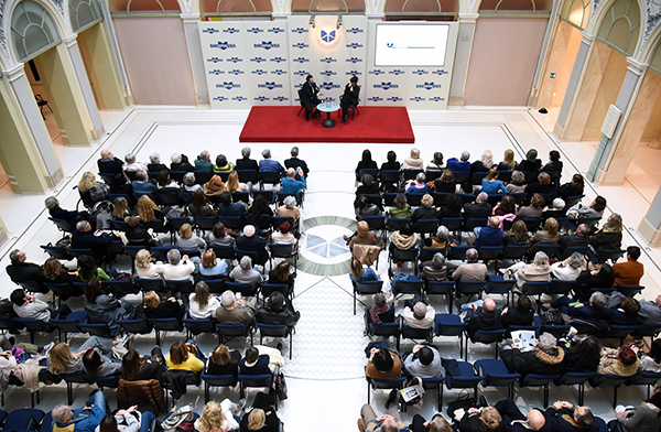Pubblico numeroso in Sala Corrado Sforza Fogliani. Fotoservizio Mauro Del Papa