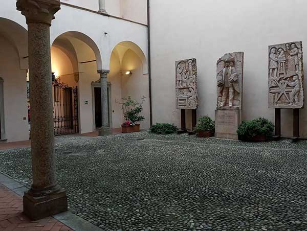 palazzo gazzola piacenza 02