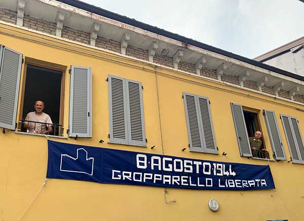 foto striscione