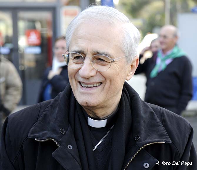 17vescovo FotoDELPAPA