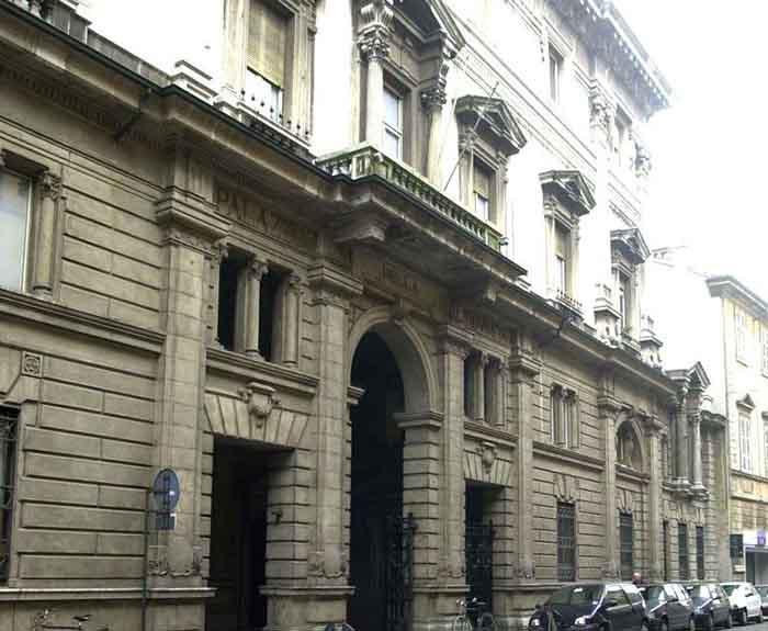 Palazzo provincia Piacenza02