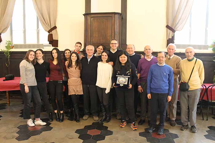 Paliotto. Foto gruppo catechisti di oggi e degli anni passati