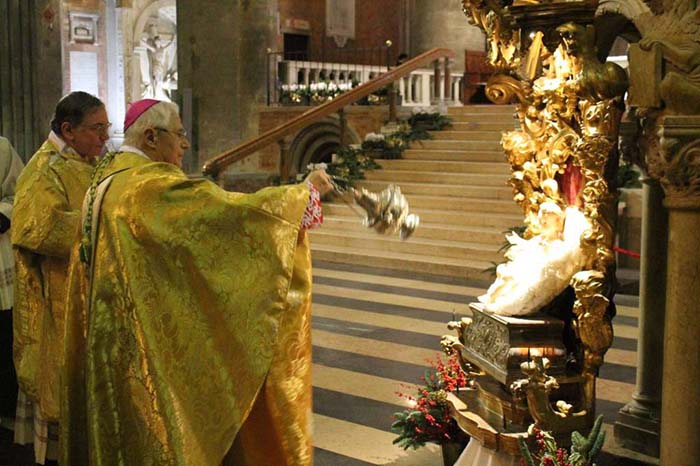 la messa di natale in duomo 