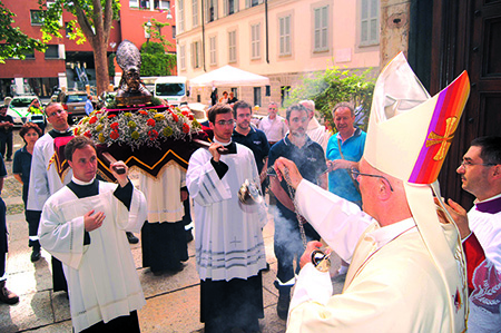 incensazione reliquia s.colombano