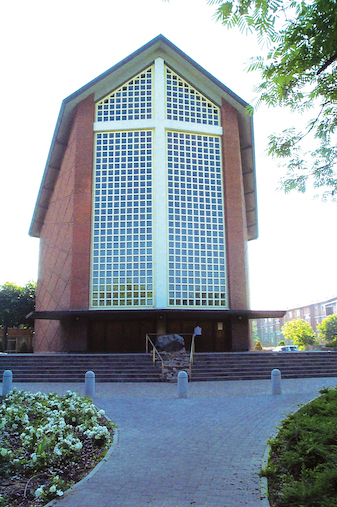 chiesa nostra signora lourdes Piacenza