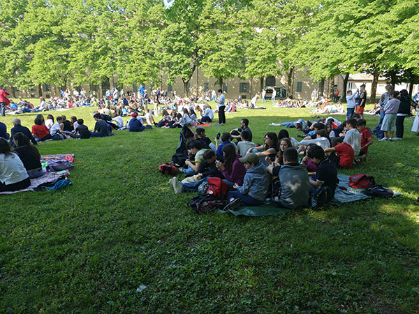 cresimandi con il vescovo