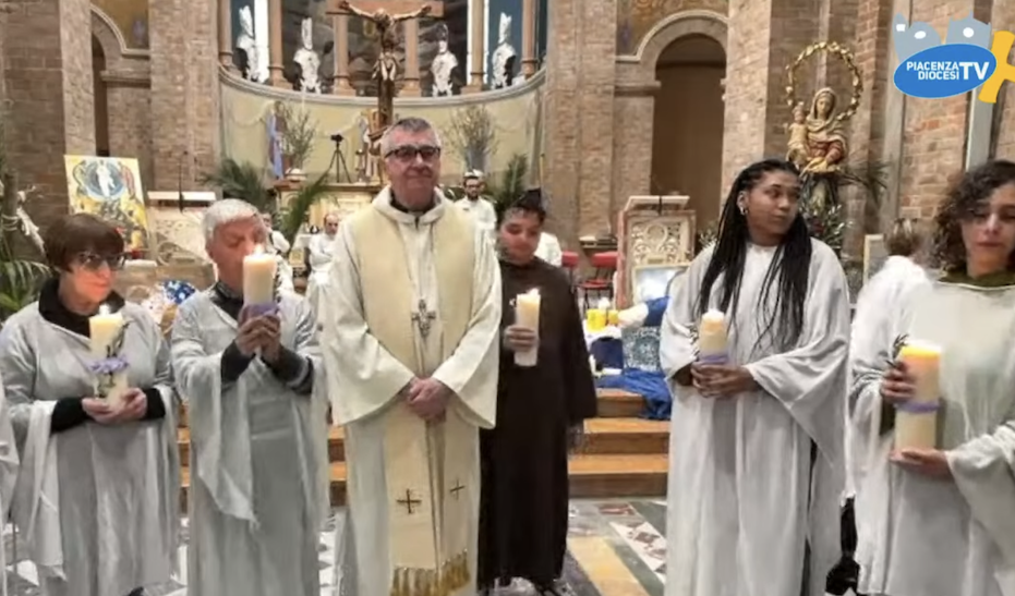 La preghiera con le persone con disabilità insieme al Vescovo a Podenzano