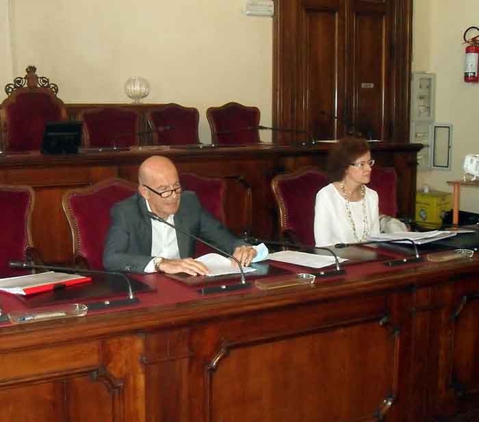 incontro consiglio comunale di Piacenza