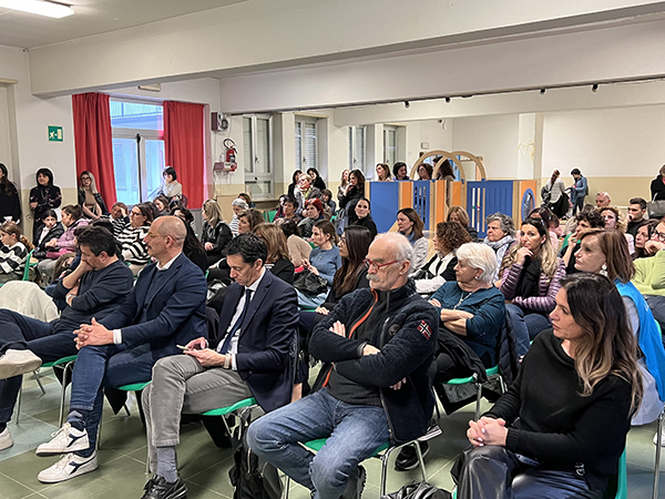 In prima fila da sinistra Roberto Reggi Mario Dadati Luca Groppi Angelo Bardini e Giorgia Babini