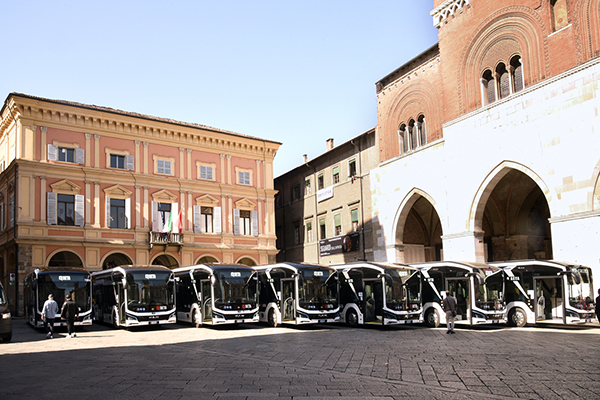 Sette nuovi bus elettrici